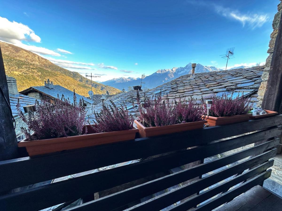 Meizon - La Montagna, Pila, Crevacol, Aosta E Valpelline Gignod Exterior photo